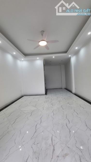 SIÊU PHẨM BÁT KHỐI – 6 TẦNG – GARA OTO – THANG MÁY – 52M² – 9.3 TỶ! - 8