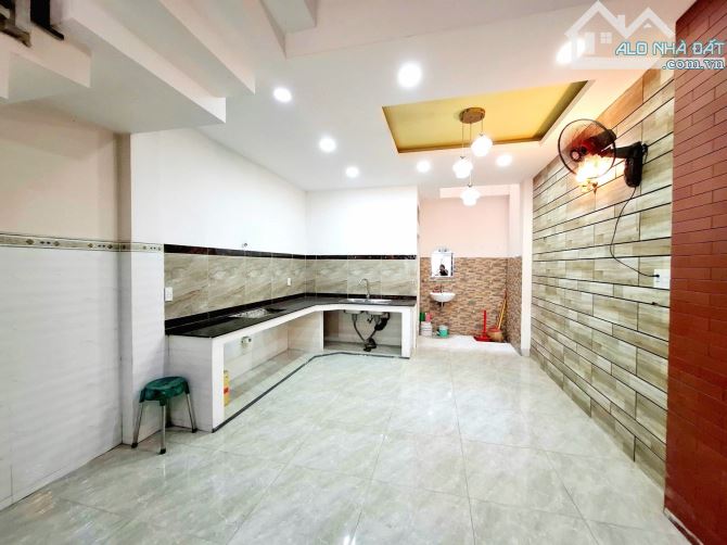 + 👉 SỐC SIÊU PHẨM GẤP GẤP BÁN NHÀ Đ MÃ LÒ BTĐA 4*14M 4L NHỈNH 6,xT - 9