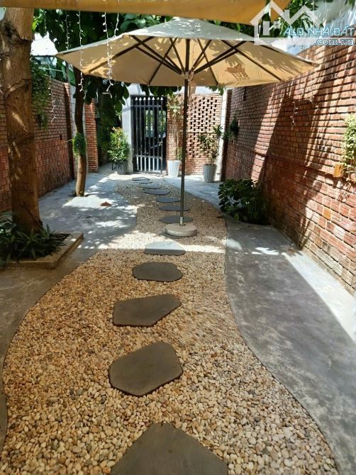 BÁN NHANH ĐẤT, TẶNG NHÀ 2TẦNG KÈM MẶT BẰNG KINH DOANH RỘNG, MẶT TIỀN NGUYỄN TRI PHƯƠNG. - 9