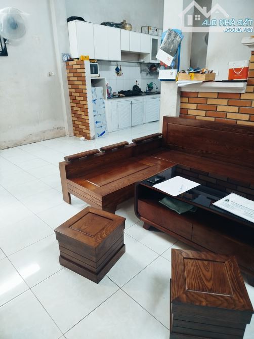 Bán nhà Ngô Gia Tự  40m x 3 tầng MT 5,5m giá 5,4 tỷ