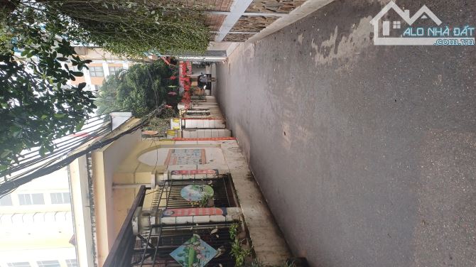 Bán đất phố Tứ Liên 115m mặt tiền 7 lô góc đường ô tô gần mặt phố giá 21 tỷ