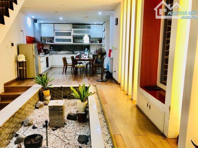 Phân lô Trần Quang Diệu-66M2-6 Tầng thang máy thông sàn-6M mặt tiền-Vỉa hè Ô tô- 26 Tỷ