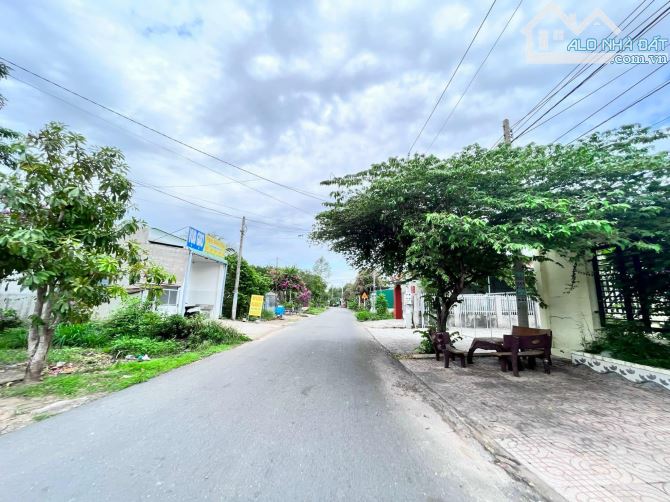 BÁN LÔ ĐẤT MẶT TIỀN ĐƯỜNG CHÍNH TRUNG TÂM P. HẮC DỊCH - TP PHÚ MỸ