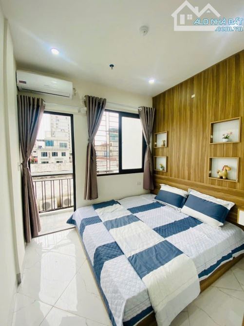 Bán Tòa CHDV Trần Thái Tông, 80m2, 7 Tầng TM, 19 Phòng, Dòng Tiền 100 Triệu/Tháng, Ngõ KD