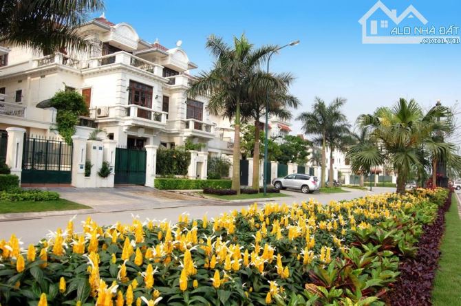 BIỆT THỰ CIPUTRA, GIÁ TỐT NHẤT TOÀN THỊ TRƯỜNG.