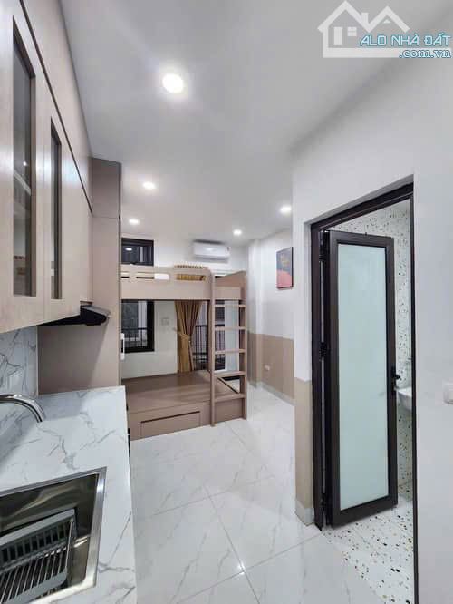 Thanh Xuân, Kim Giang - Tòa CHDV - Ô tô đỗ cửa - Thông 2 mặt ngõ - 6Tx50m2 - 16tỷ.