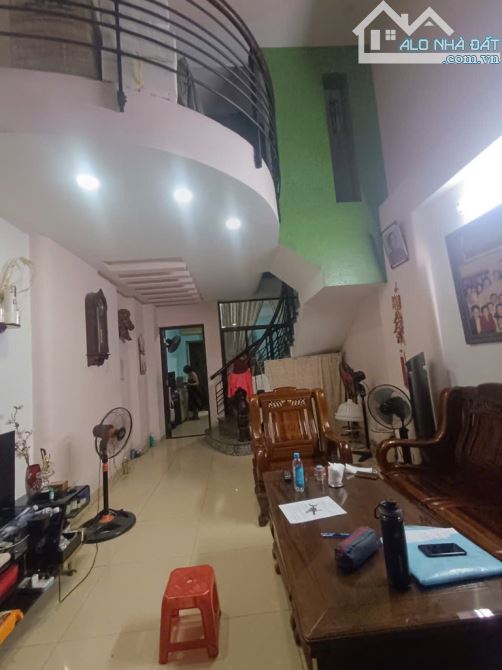 MỘT ĐỜI CHỦ - LÊ VĂN SỸ - PHÚ NHUẬN - 5 TẦNG - 60M2 - NGANG 4M - CHỈ NHỈNH 8 TỶ