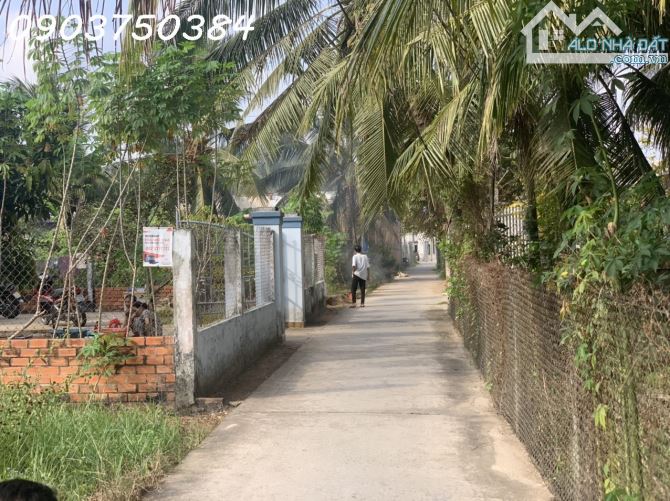 Cần bán 397m2 đất thổ cư tại Quốc lộ 57C xã Sơn Hòa, Châu Thành, Bến Tre, giá chỉ 4tr/m2