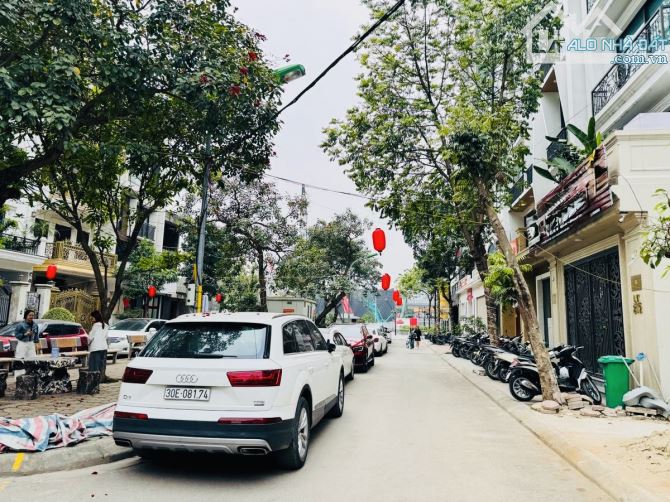 Bán Liền kề căn góc 3 thoáng Nguyễn Trãi, Thanh Xuân. 90m2 x 5T, Mt 6m. KD.