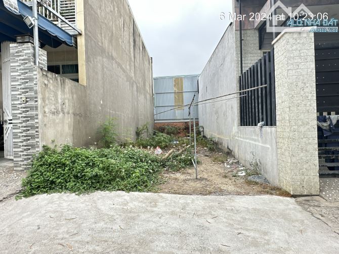 DUY NHẤT 1 LÔ ĐẤT DÂN 74M2 VIEW HỒ GƯƠM XANH,SỔ HỒNG, THỔ CƯ, MT ĐƯỜNG Ô TÔ - GIÁ 2,6 TỶ