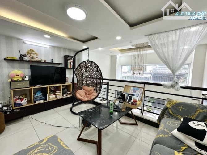 🚘 BÁN NHÀ HẺM Ô TÔ – NGUYỄN VĂN ĐẬU – 60M² – 4 TẦNG – THÔNG HOÀNG HOA THÁM – 10.5 TỶ