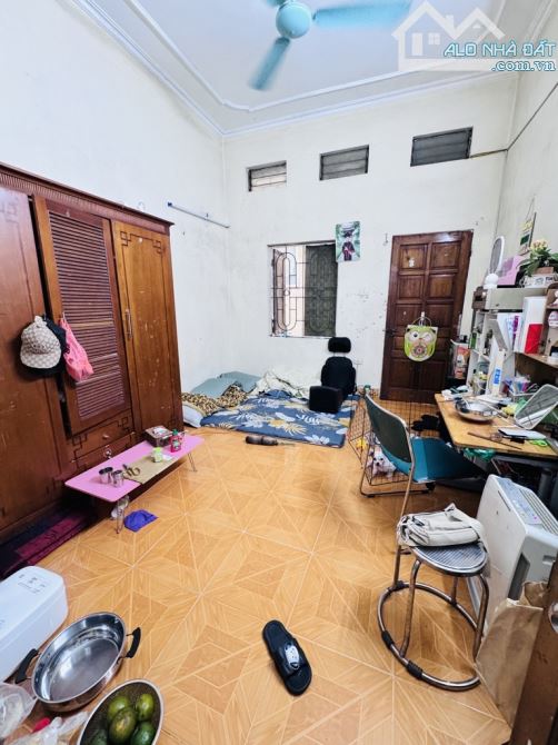 (M102) Bán nhà mặt phố Lãng Yên, Vị trí đẹp, Đang kinh doanh, giá khó tìm 12tỷ5