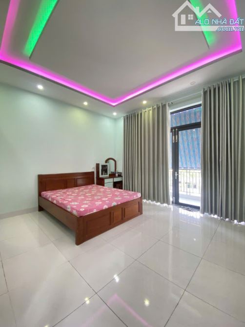 MẶT TIỀN DƯƠNG TRÍ TRẠCH - SƠN TRÀ, SÁT BIỂN - NHÀ 3 TẦNG HIỆN ĐẠI - GIÁ RẺ NHẤT.