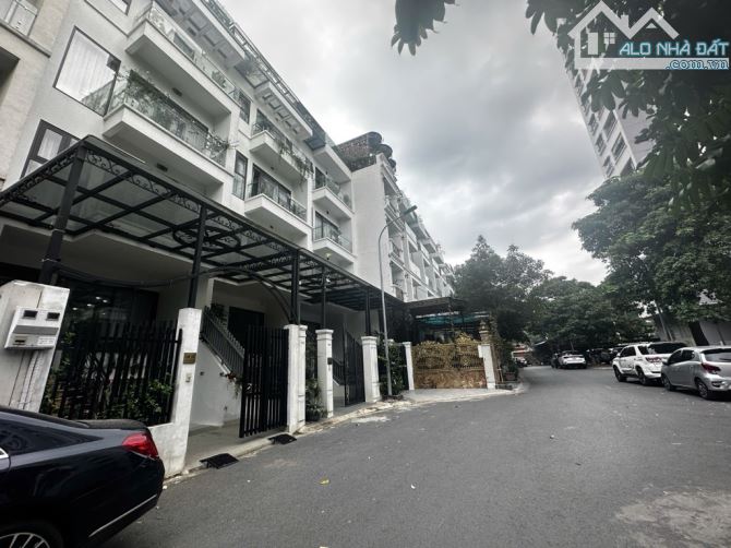 Bán Liền Kề Thanh Xuân,107m 5 Tầng, Giá 30 Tỷ