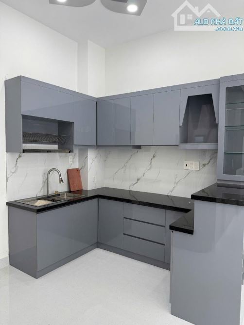 Bán nhà ./1A Nhiêu Tứ, Phú Nhuận, 37M2, 6x6, 4 tầng, Hẻm 3M, Nhỉnh 7 tỷ (thương