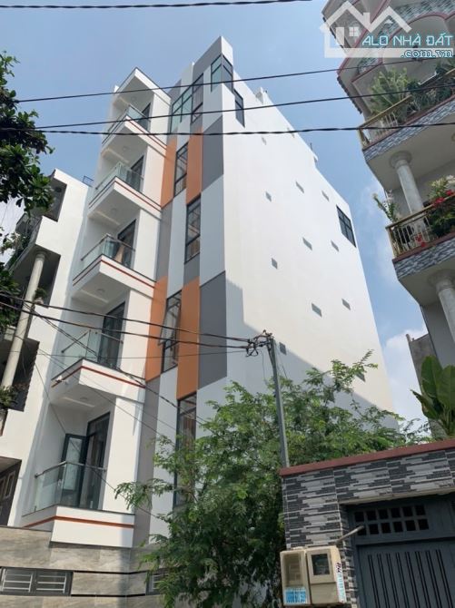 BÁN NHÀ TRỌ MTKD 6 TẦNG - THU NHẬP 40TR / THÁNG - CÓ THANG MÁY