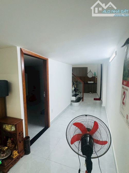 Xuất Cảnh Bán nhanh giá rẻ Nhà 1/ đường CMT8 P 13 Quận 10 DT Khủng 6x16 4 Tầng chỉ 8.9 Tỷ