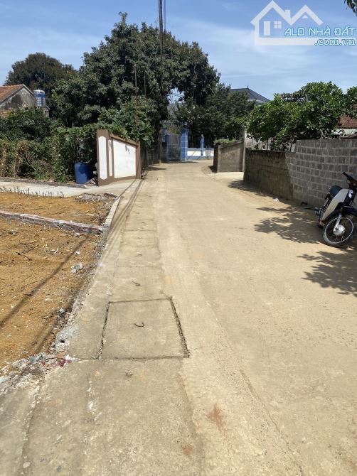 BÁN ĐẤT ĐÔNG YÊN - ÔTÔ CON TRÁNH - FULL THỔ CƯ - KHẢ NĂNG SINH LỜI CAO 100M 5MT GIÁ 2.6TỶ