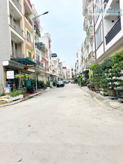 MR Đ.ANH- SIÊU HOT 1 LÔ DUY NHẤT 40M2 TĐC XI MĂNG, HỒNG BÀNG, HẢI PHÒNG GIÁ 3,2 TỶ