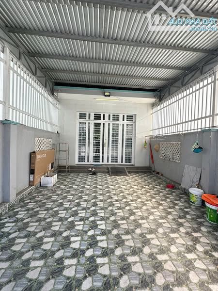 Ngộp bán gấp nhà cấp 4 đường Nguyễn Văn Khạ, 125m2, Sổ hồng riêng , giá chỉ 680 Triệu