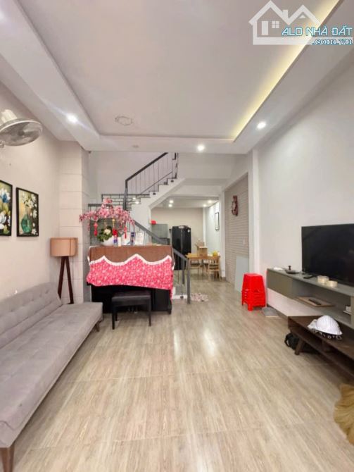 BÁN NHÀ GÓC 2 MẶT THOÁNG MAI THÚC LÂN-THÍCH HỢP KD DỊCH VỤ DU LỊCH-GIÁ CHỈ 7.XTỶ.