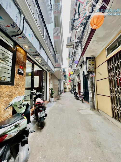 BÁN NHÀ PHỐ TAM TRINH,MỚI KOONG PHÂN LÔ-Ô TÔ 7 CHỖ ĐỖ CỬA-2THOÁNG 70M2 5T MT6M GIÁ 12.8 TỶ