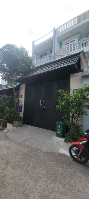 NHÀ ĐẸP Ở NGAY 4 TẦNG HẺM XE HƠI ĐỐI DIỆN VẠN PHÚC CITY, 4,3X18 NHỈNH 8 TỶ.