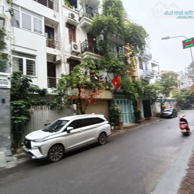 Nguyễn Khuyến Văn Quán Hà Đông vỉa hè kd đầu tư 86m chỉ 20 tỷ. *