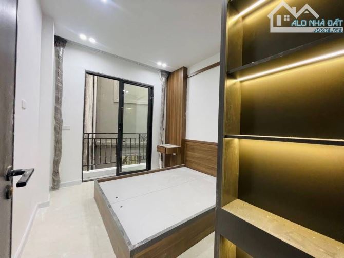 NHÀ 5 TẦNG XÂY MỚI – DT 30M² – MT 4M – GIÁ CHỈ HƠN 4 TỶ