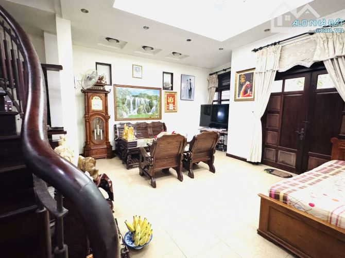 Bán nhà 1/ Phan Văn Đối, 90m2, Full Thổ, 9x10, 3 tầng, 9 chủ lâu năm, shr, chỉ 4 tỷ xíu - 10