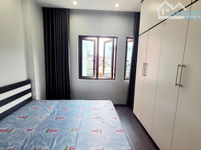 Bán căn hộ DV ngõ 78 Võ Chí Công, DT 61m, 6 tầng mới, MT 5.6m, giá 13 tỷ, cho thuê 45tr/th - 1