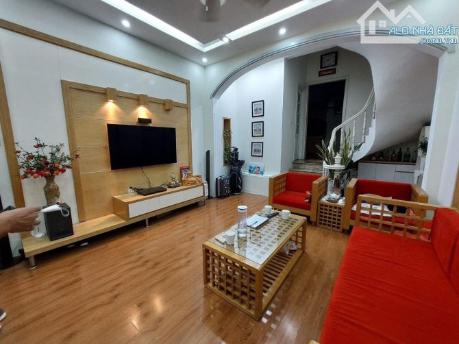 Bán Nhà Đê La Thành, Giảng Võ, Ba Đình, Gần Chợ Thành Công, Ngọc Khánh. 41m2. 14,7 Tỷ - 1