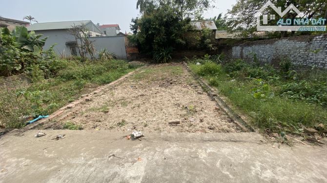 Hiếm - Vân Nội - Ngõ thông - ô tô vào đất - 100m ra chợ đầu mối - 2