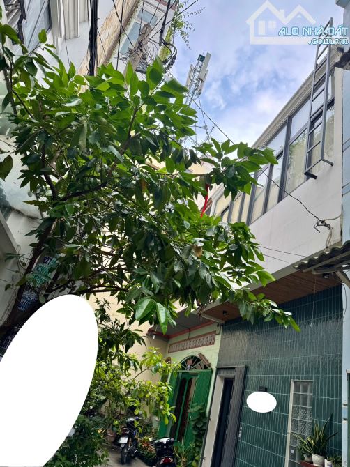 ✨ NHÀ ĐẸP 3 TẦNG ngay ĐH Công Nghệ Thực Phẩm, HẺM NHỰA 5M, 1/ đường Lê Trọng Tấn - 3,7 TỶ - 1