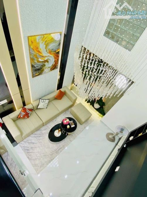 Bán nhà P15 Tân Bình, Trường Chinh, nhà mới keng, 4x18m, 4 tầng, ô tô quay đầu, 7.x tỷ - 1