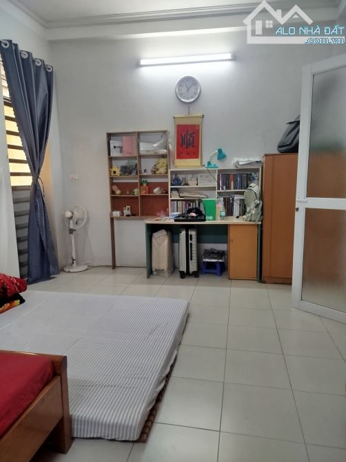 Bán nhà Ngô Gia Tự  40m x 3 tầng MT 5,5m giá 5,4 tỷ - 1