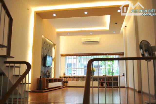 Siêu vip- phân lô vỉa hè- Phố Hoàng Quốc Việt 55m*5T giá 28tỷ - 1