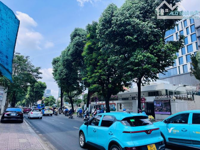 Cho thuê biệt thự GÓC 2MT 212 Võ Thị Sáu, Phường 7,  Quận 3, Hồ Chí Minh - 1