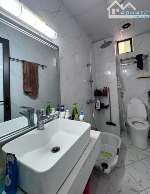 Lê Thanh Nghị- Hai Bà Trưng 36m2, mặt tiền 4.8m. Giá chào 13.2 tỷ - 1