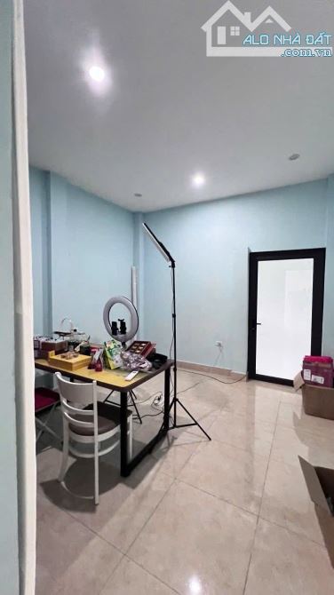 Nhà Lê Trọng Tấn 2 mặt ngõ oto, gần phố, 55m 4 tầng giá 9.9 Tỷ - 1