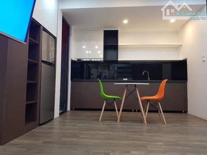 Bán nhà cạnh trường Kinh Tế Quốc Dân, ngõ ô tô, sẵn dòng tiền, Dt 46m, mtien 5.6m. - 1
