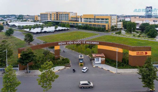DUY NHẤT 1 LÔ ĐẤT DÂN 74M2 VIEW HỒ GƯƠM XANH,SỔ HỒNG, THỔ CƯ, MT ĐƯỜNG Ô TÔ - GIÁ 2,6 TỶ - 1