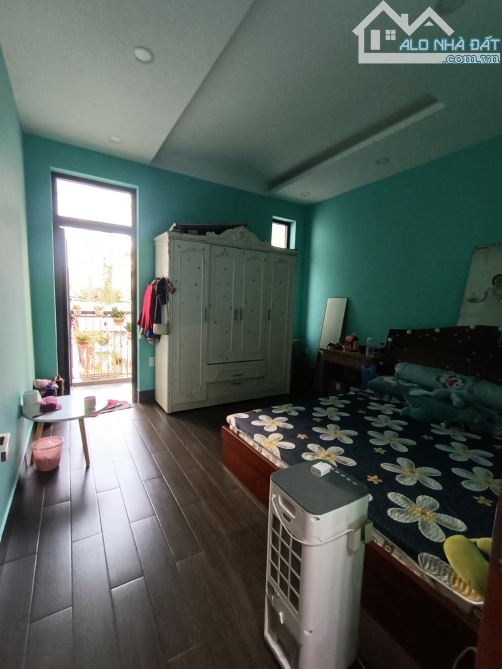BÁN NHÀ GẦN MERCERDES QUANG TRUNG - PHƯỜNG 8, DT 5*18M*4TẦNG - HXH GẦN MT, GIÁP TÂN BÌNH - 1
