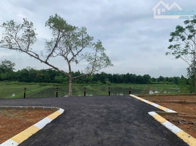 Bán lô đất vị trí tốt, viu đẹp, không chút lỗi lầm gì ở Tân Xã - 1