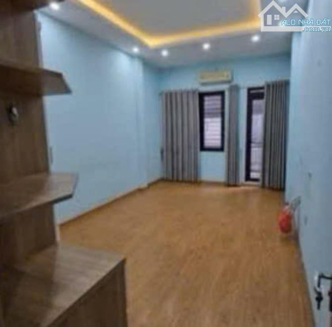 Nhà riêng ở Lê Trọng Tấn, Hà Đông, 56m2, dân xây 4 tầng, 2 ngõ ô tô, giá hơn 9 tỷ - 1