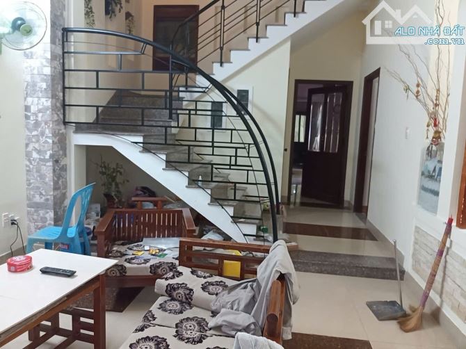 Biệt Thự Gần Biển -Mặt Tiền -Phú Lộc -Gần Trường FBT-Chợ Phú Lộc -Dũng Sĩ Thanh Khê 🌹DT : - 1