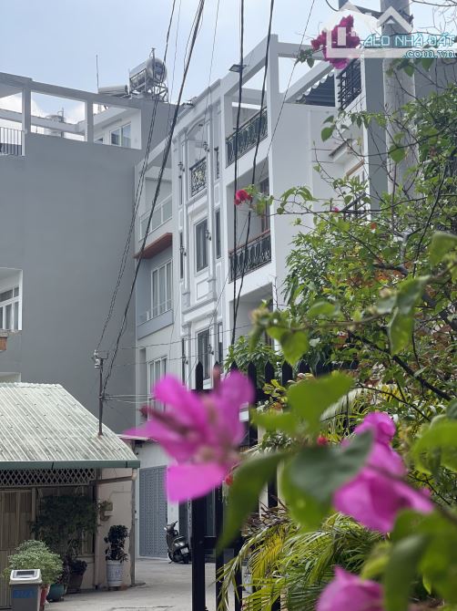 SIÊU PHẨM DUY NHẤT TRONG TẦM GIÁ – NHÀ 4 TẦNG CÓ THANG MÁY – FULL NỘI THẤT NGOẠI NHẬP! - 1