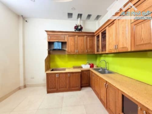Cực phẩm mặt ngõ - ô tô tránh Trần Quốc Hoàn DT 42 M2 X 6 TẦNG, MT 3. 7 M - GIÁ 19.8 tỷ - 1