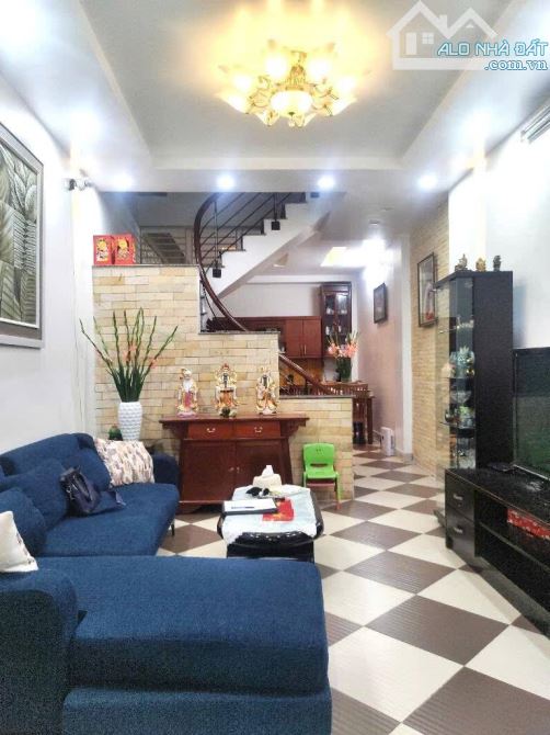 Bán nhà phân lô Phan Kế Bính, Ba Đình, ngõ rộng 2 ô tô tránh, vài bước ra phố. Giá 16.3 tỷ - 1