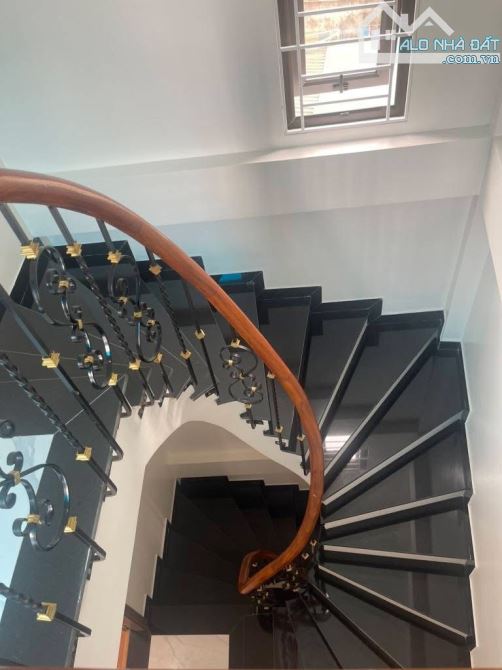NHÀ PHỐ PHÁO ĐÀI LÁNG 31M- 5TẦNG- NHỈNH 7 TỶ - 1